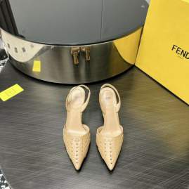 Picture of Fendi Shoes _SKUFendisz35-408CMYM10035102